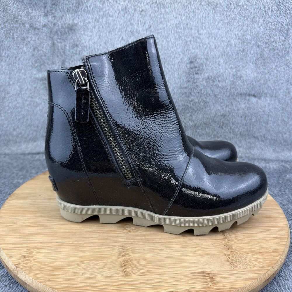 Sorel Boots Girls Size 5 Black Patent Leather Zip Ankle Booties NY3888-010